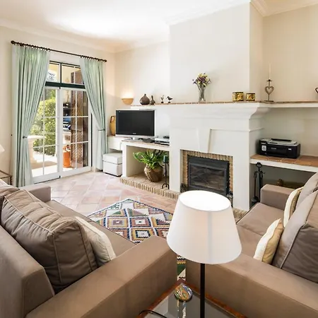 Sera - Luxury 3 Bedroom With Pool, Golf,beach דירה Ludo